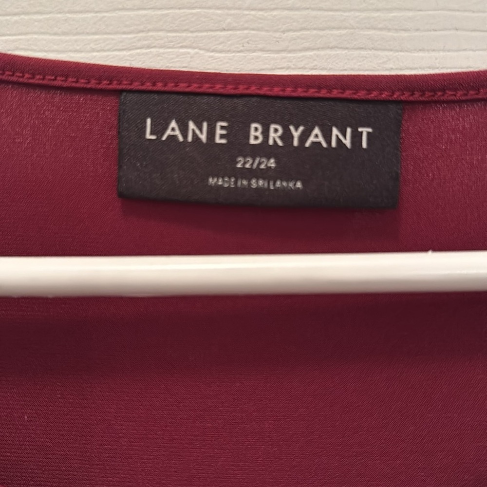 Lane Bryant Size 22/24 Burgundy Pleated Sleeve Scoop Neck Blouse - Picture 4 of 12